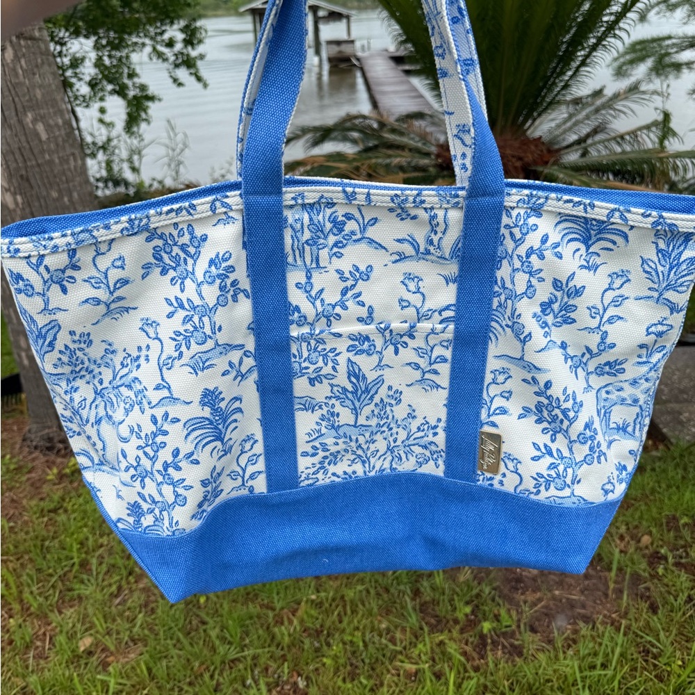 Elegant Blue and White Toile Tote Bag great for beach. Or carry on.